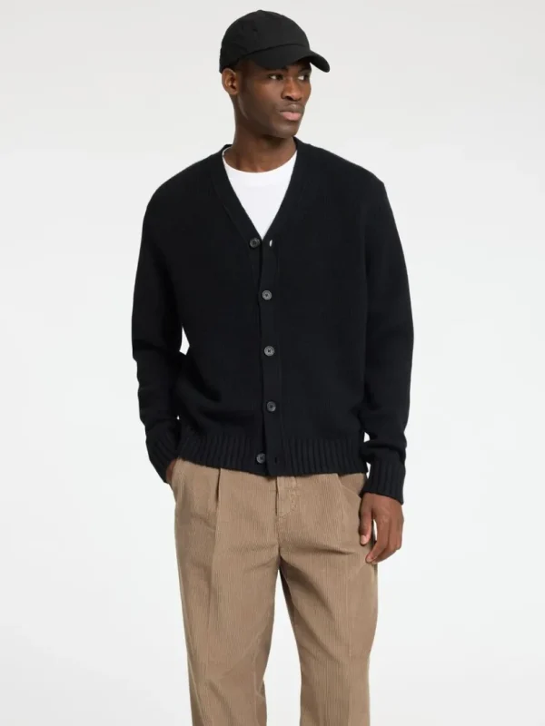 Strik>SELECTED AFSLAPPET PASFORM CARDIGAN Black