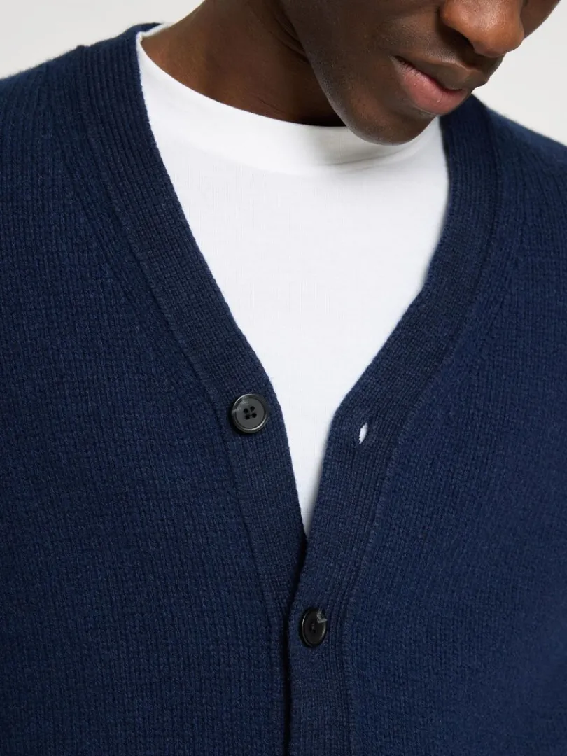 afslappet_pasform_cardiga_3.webp Strik>SELECTED AFSLAPPET PASFORM CARDIGAN Blue