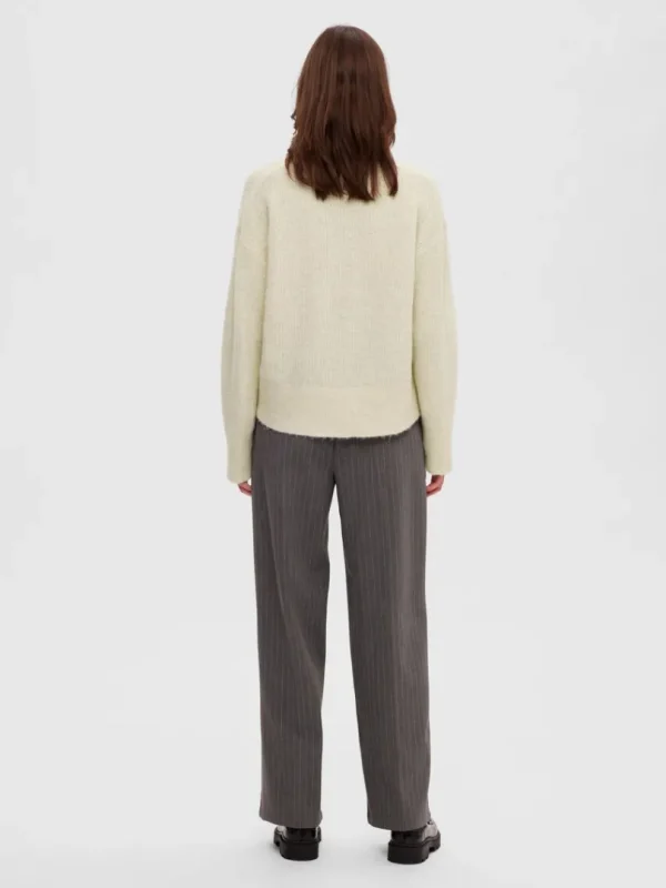 Strik>SELECTED AFSLAPPET PASFORM CARDIGAN Beige