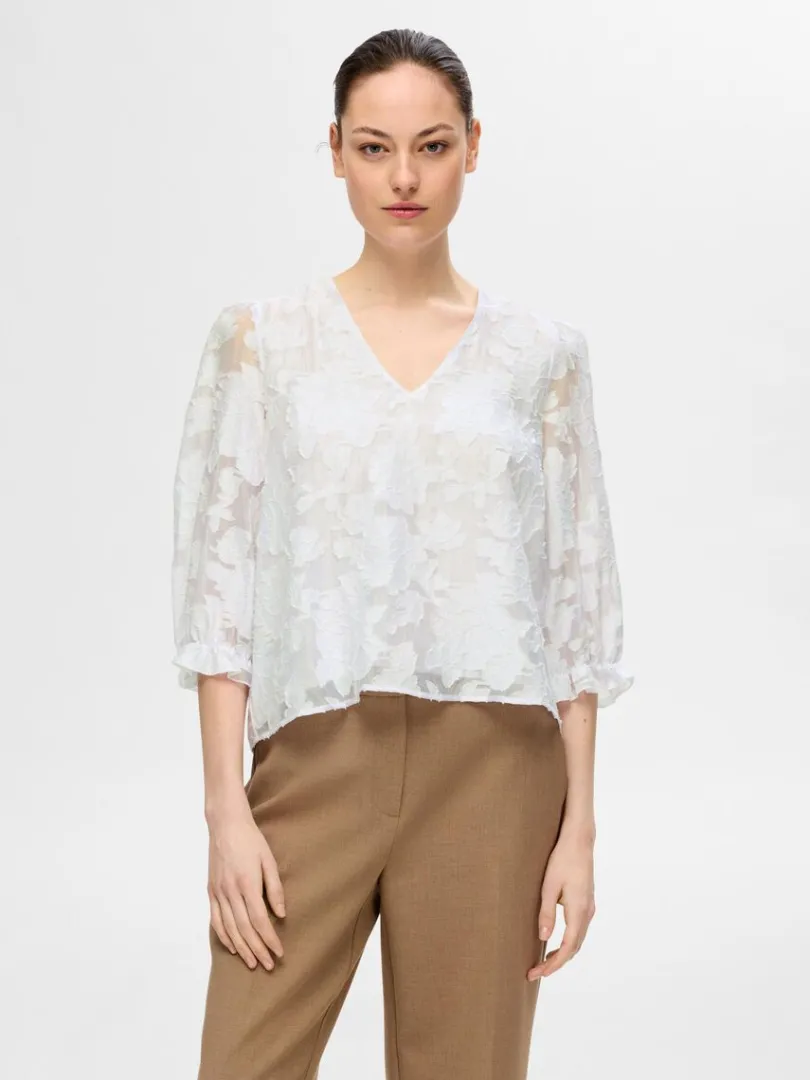 blomsterprintet_bluse_0-3.webp Toppe Og Bluser>SELECTED BLOMSTERPRINTET BLUSE White