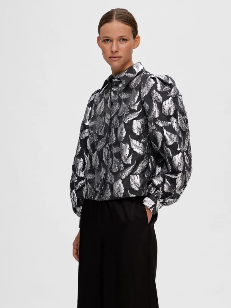 blomstret_jacquard_skjort_0.webp Skjorter | Toppe Og Bluser>SELECTED BLOMSTRET JACQUARD SKJORTE Silver