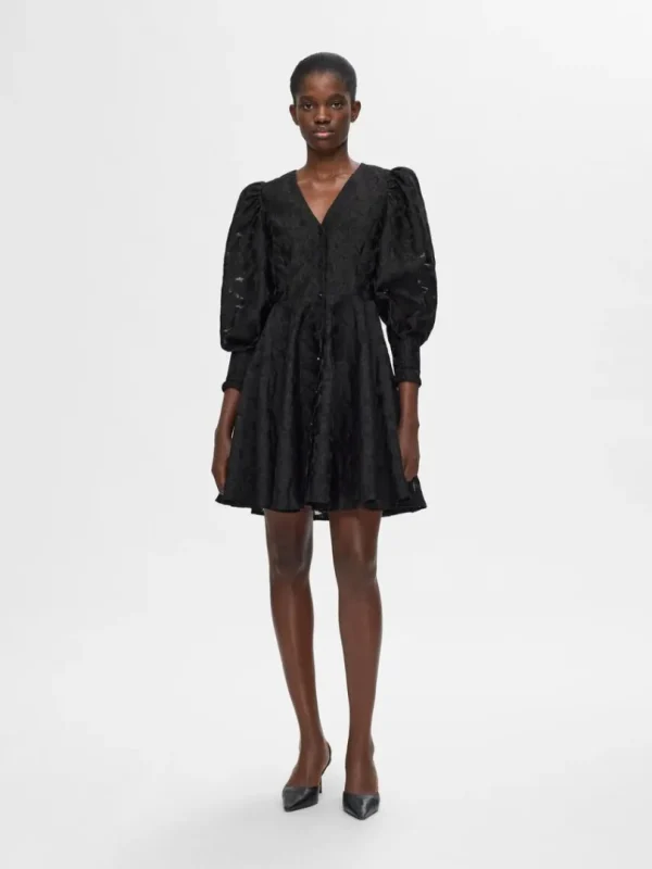 Kjoler>SELECTED BLOMSTRET KJOLE MED PUFÆRMER Black