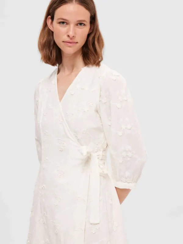Kjoler>SELECTED BLOMSTRET SLÅ OM KJOLE White