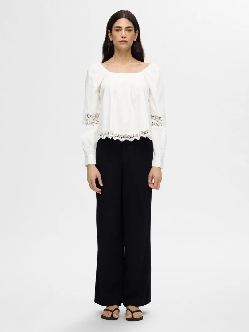 blonde_langrmet_bluse_1.webp Toppe Og Bluser>SELECTED BLONDE LANGÆRMET BLUSE White