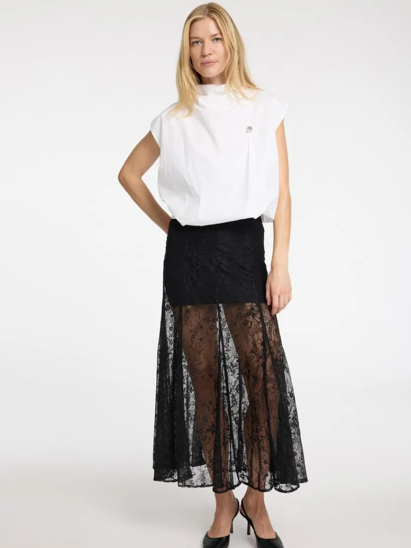 blonde_midinederdel_3.webp Nederdele>SELECTED BLONDE MIDINEDERDEL Black