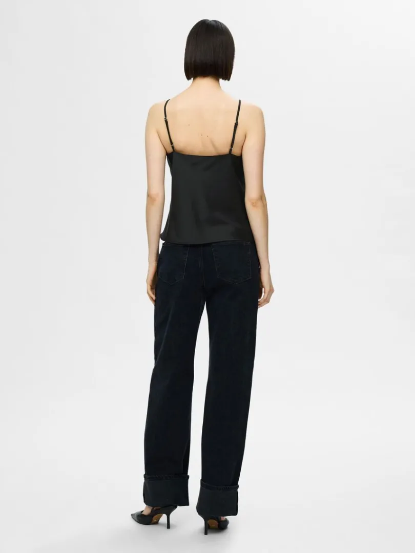 blonde_stroptop_4.webp Toppe Og Bluser>SELECTED BLONDE STROPTOP Black