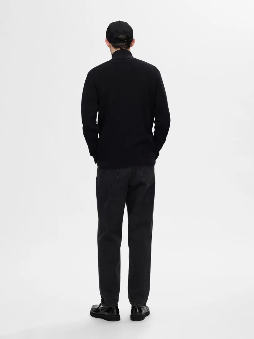 bomuld_cardigan_med_lynl_4.webp Strik>SELECTED 100% BOMULD CARDIGAN MED LYNLÅS Black