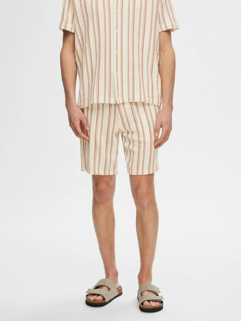 bomuld_shorts_0-3.webp Shorts>SELECTED BOMULD SHORTS Beige