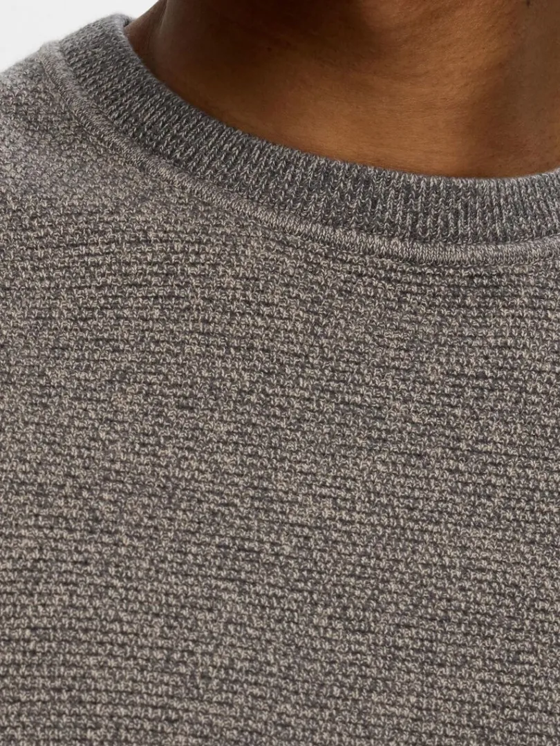 bomuld_sweater_med_rund__3-3.webp Strik>SELECTED 100% BOMULD SWEATER MED RUND HALS Grey