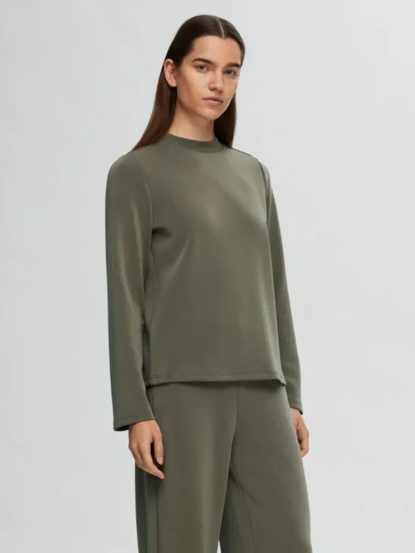 T-shirts>SELECTED BOXY FIT LANGÆRMET T-SHIRT Green