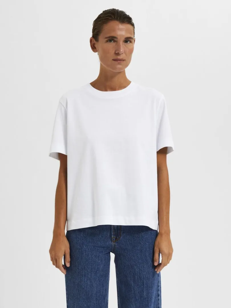 boxy_tshirt_0.webp T-shirts>SELECTED BOXY T-SHIRT White