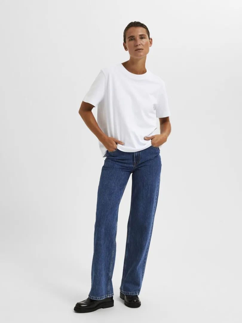 boxy_tshirt_1.webp T-shirts>SELECTED BOXY T-SHIRT White