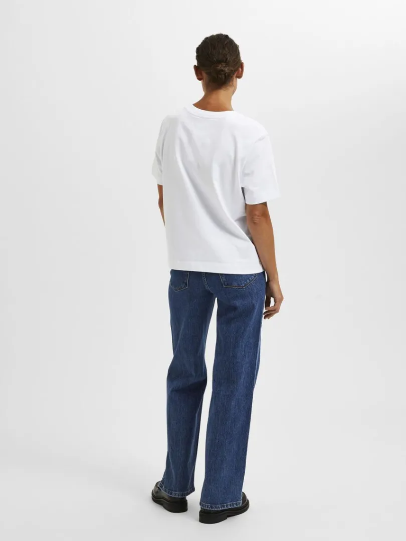 boxy_tshirt_4.webp T-shirts>SELECTED BOXY T-SHIRT White