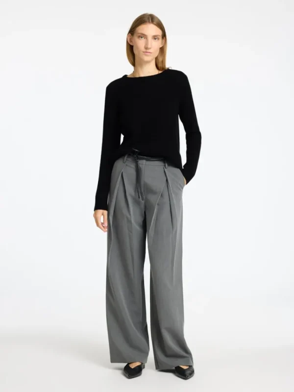 Strik>SELECTED 100% CASHMERE STRIKTRØJE Black