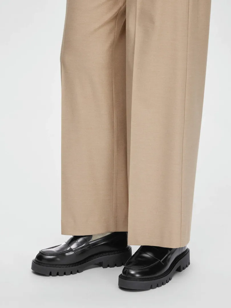 chunky_loafers_2.webp Sko>SELECTED CHUNKY LOAFERS Black
