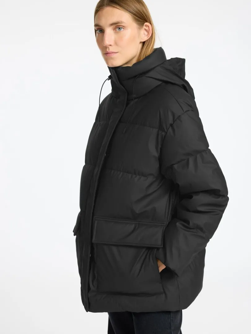 coated_dynejakke_2.webp Overtøj>SELECTED COATED DYNEJAKKE Black