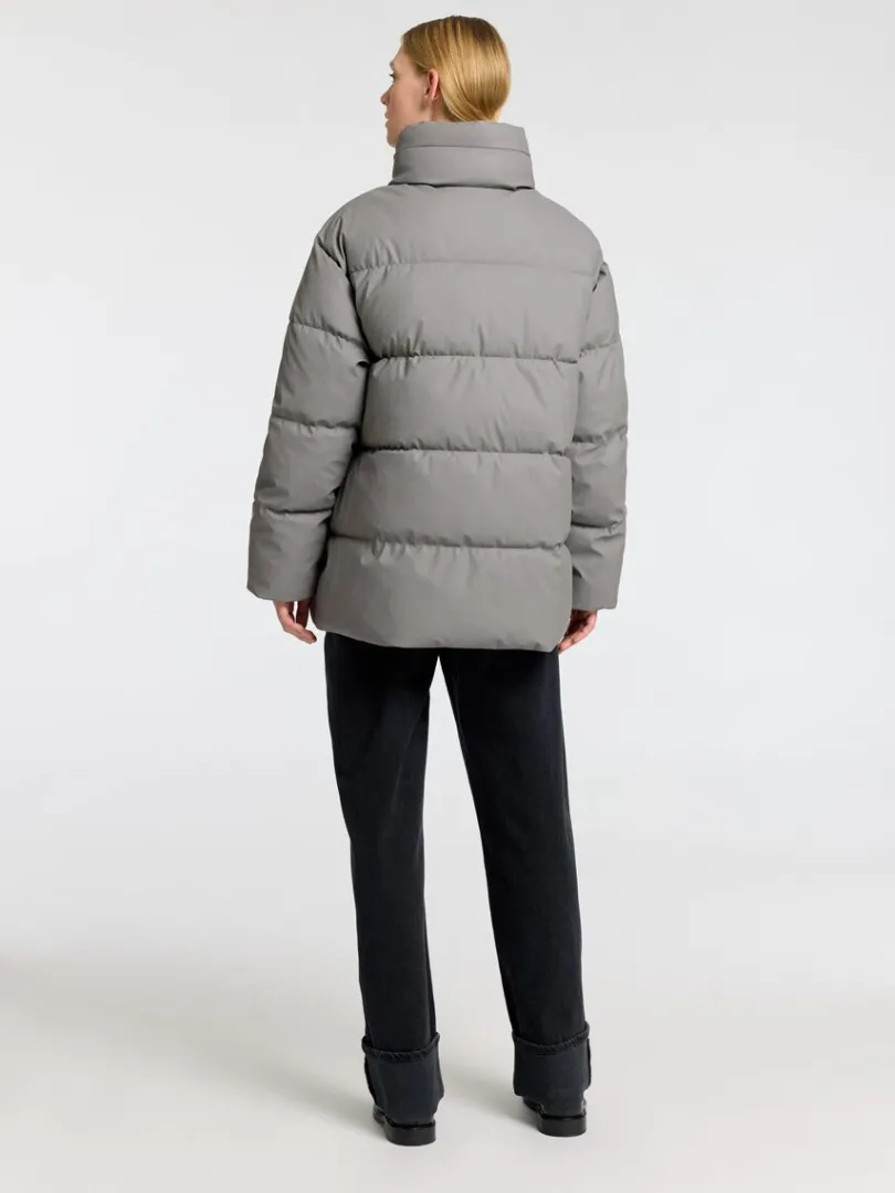 coated_dynejakke_4-1.webp Overtøj>SELECTED COATED DYNEJAKKE Grey