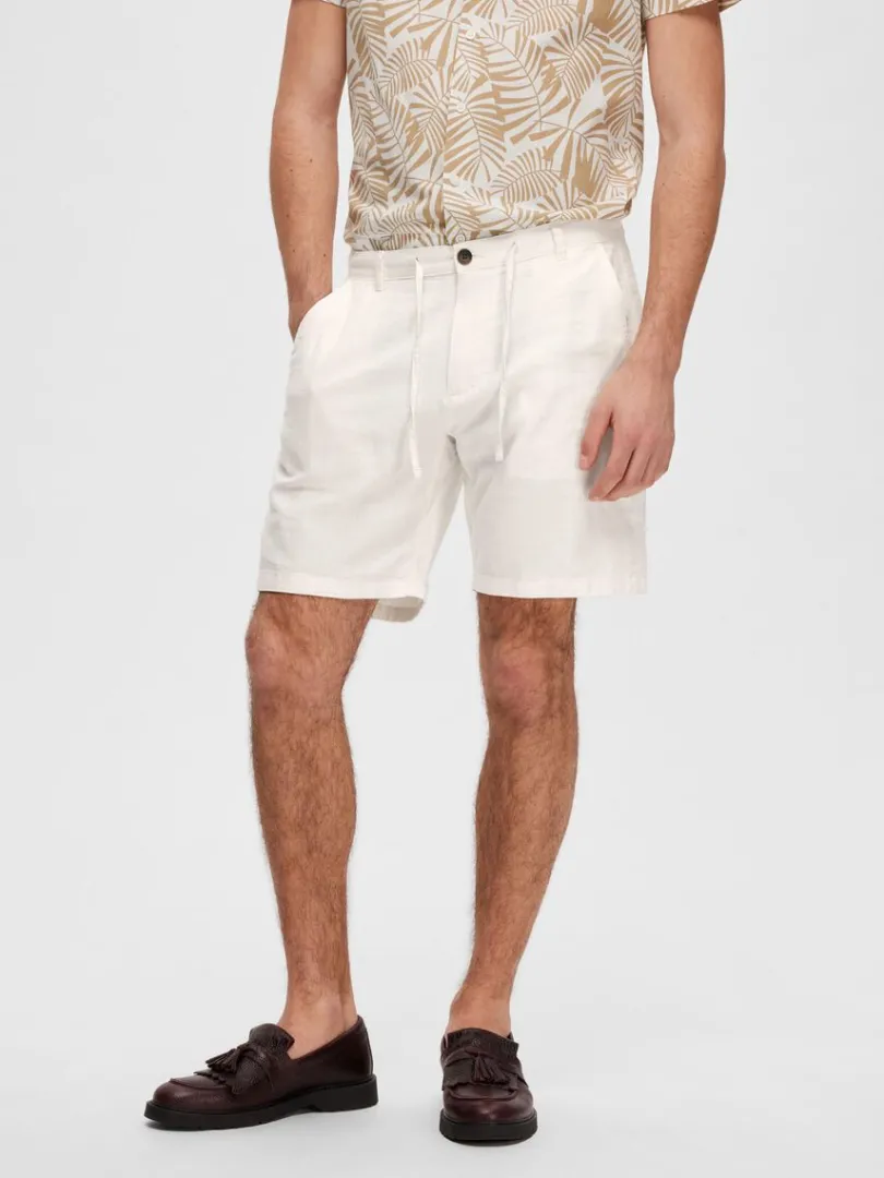 comfort_fit_shorts_0-3.webp Shorts>SELECTED COMFORT FIT SHORTS White