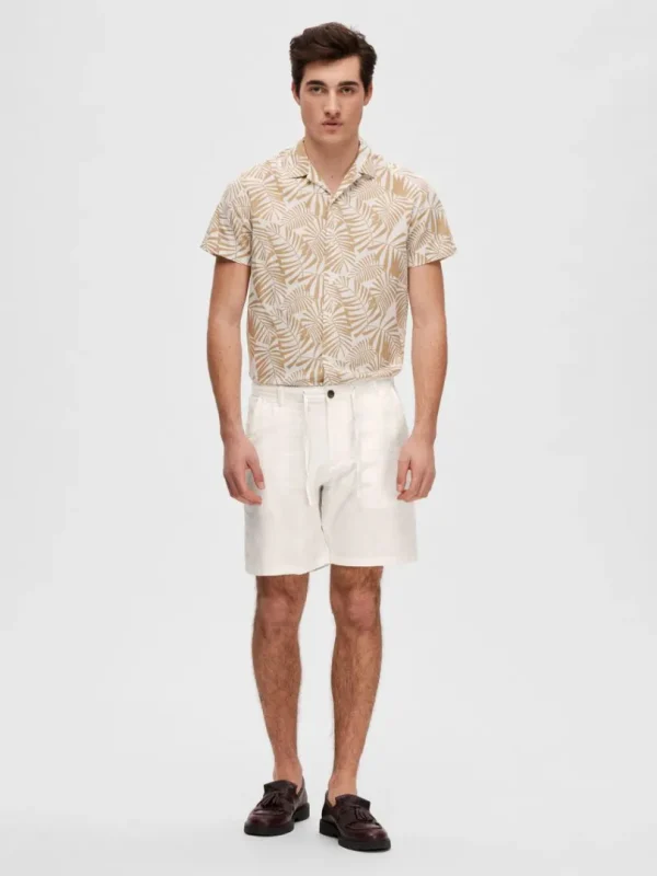 Shorts>SELECTED COMFORT FIT SHORTS White