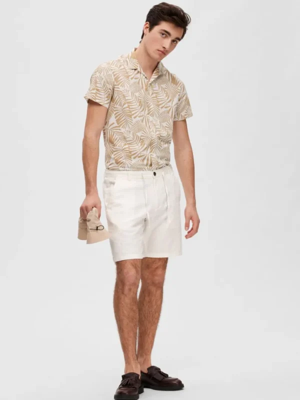 Shorts>SELECTED COMFORT FIT SHORTS White