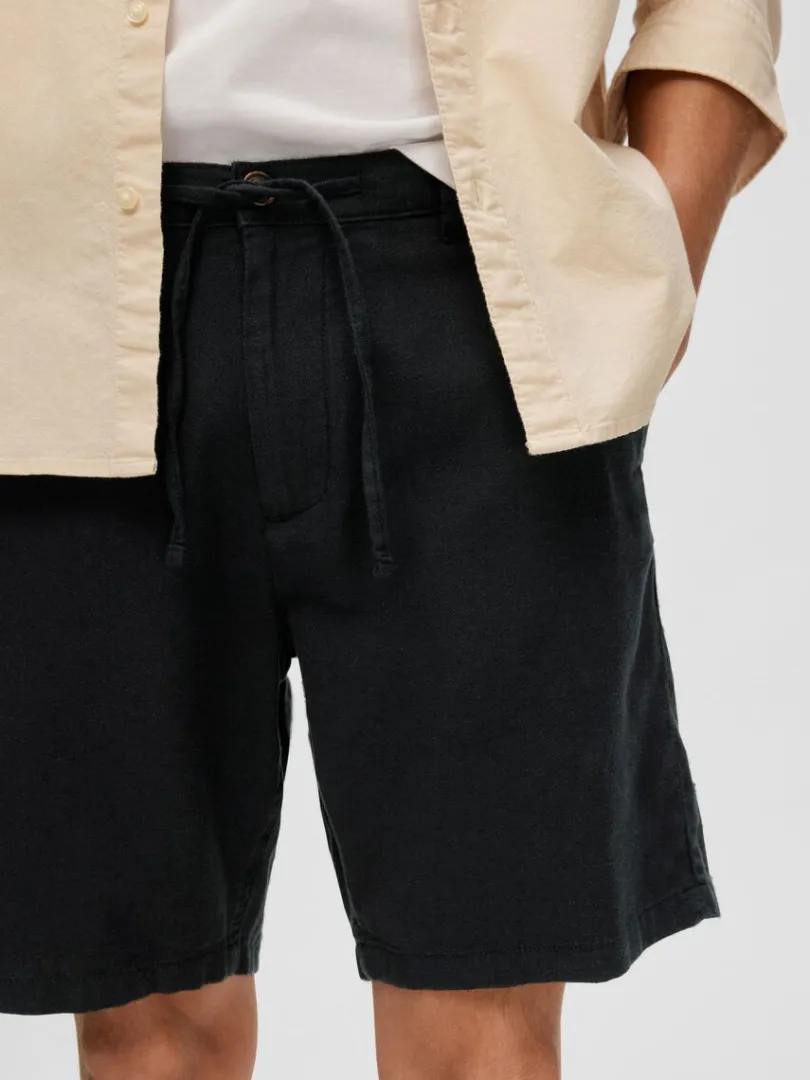 comfort_fit_shorts_5-10.webp Shorts>SELECTED COMFORT FIT SHORTS Black