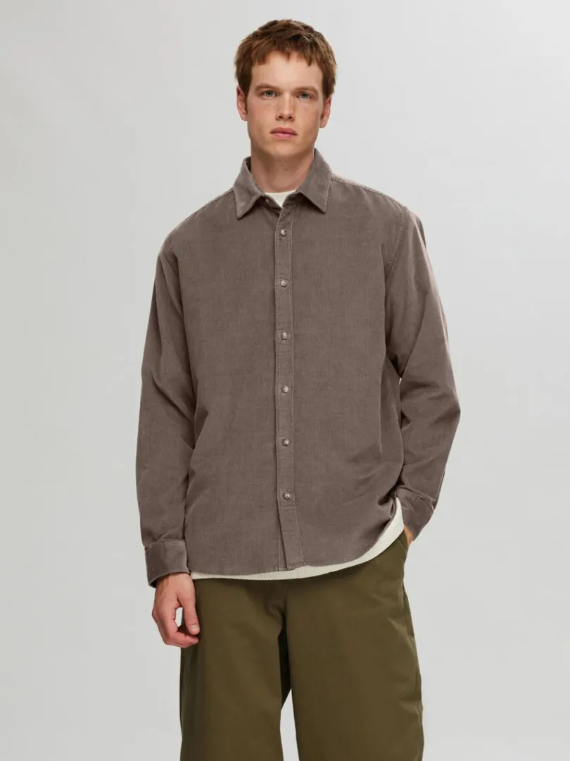 corduroy_skjorte_0.webp Skjorter>SELECTED CORDUROY SKJORTE Brown