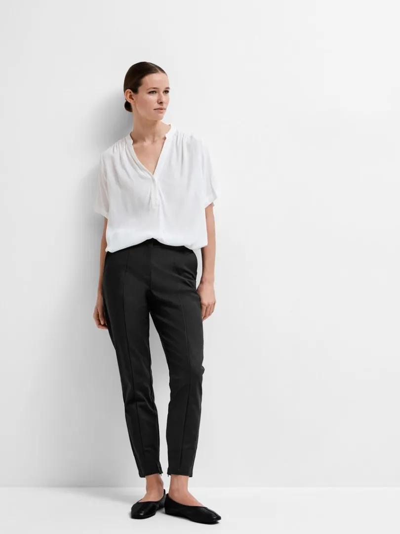 cropped_slim_fit_bukser_2.webp Bukser | Jakkesæt & Blazers>SELECTED CROPPED SLIM FIT BUKSER Black