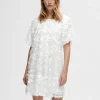 Kjoler>SELECTED 3D BLOMSTRET TEKSTUR KORT KJOLE White