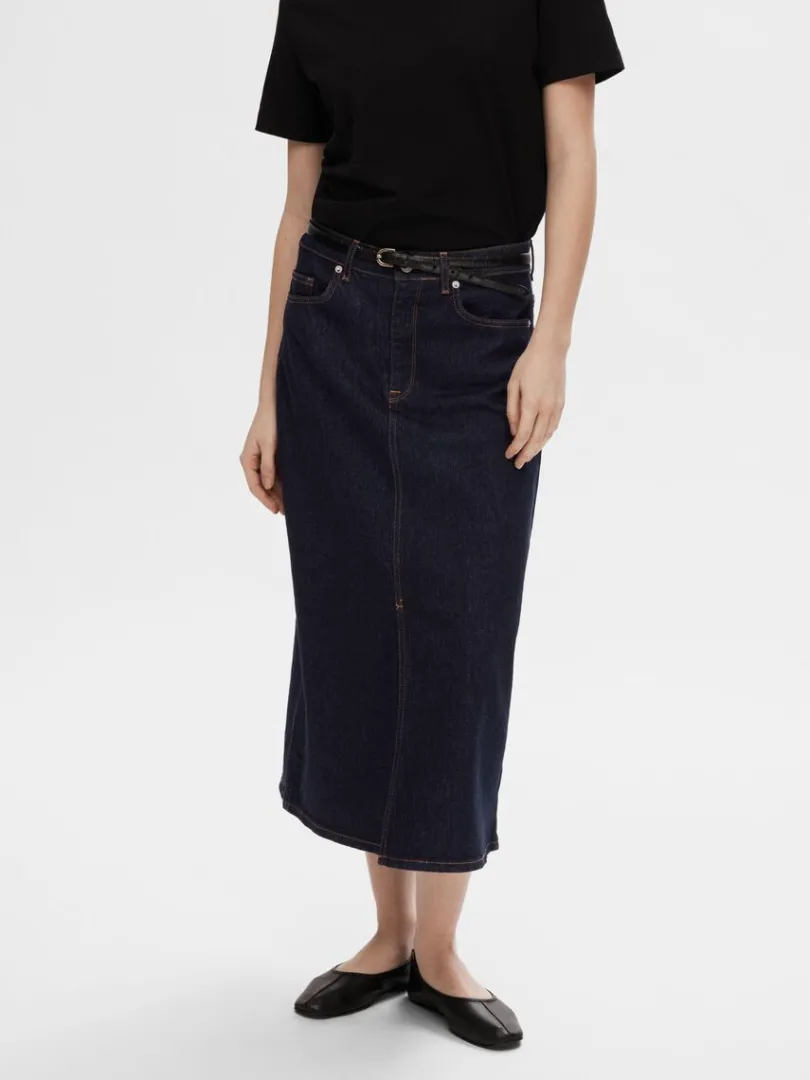 denim_midinederdel_1-1.webp Nederdele>SELECTED DENIM MIDINEDERDEL Blue