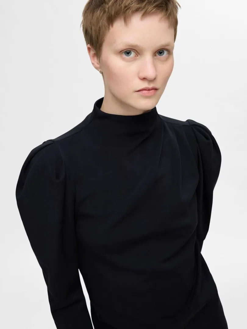draperet_top_2-2.webp Toppe Og Bluser>SELECTED DRAPERET TOP Blue