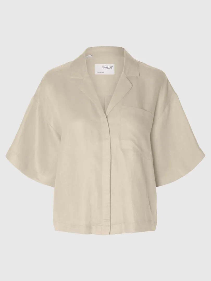firkantet_kortrmet_skjort_5.webp Skjorter>SELECTED FIRKANTET KORTÆRMET SKJORTE Beige