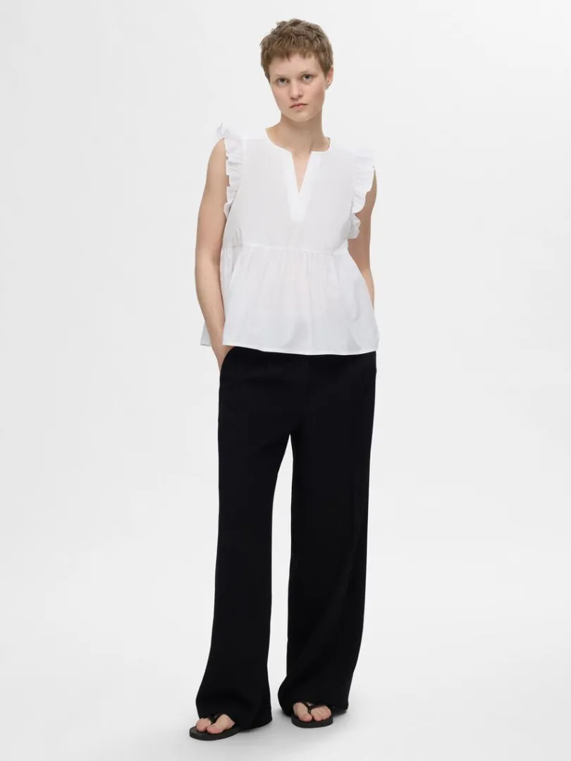 flset_top_1-1.webp Toppe Og Bluser>SELECTED FLÆSET TOP White