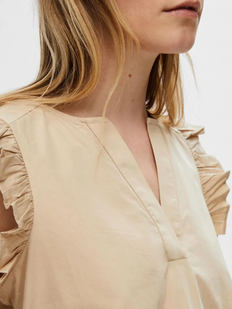 flset_top_3-2.webp Toppe Og Bluser>SELECTED FLÆSET TOP Beige