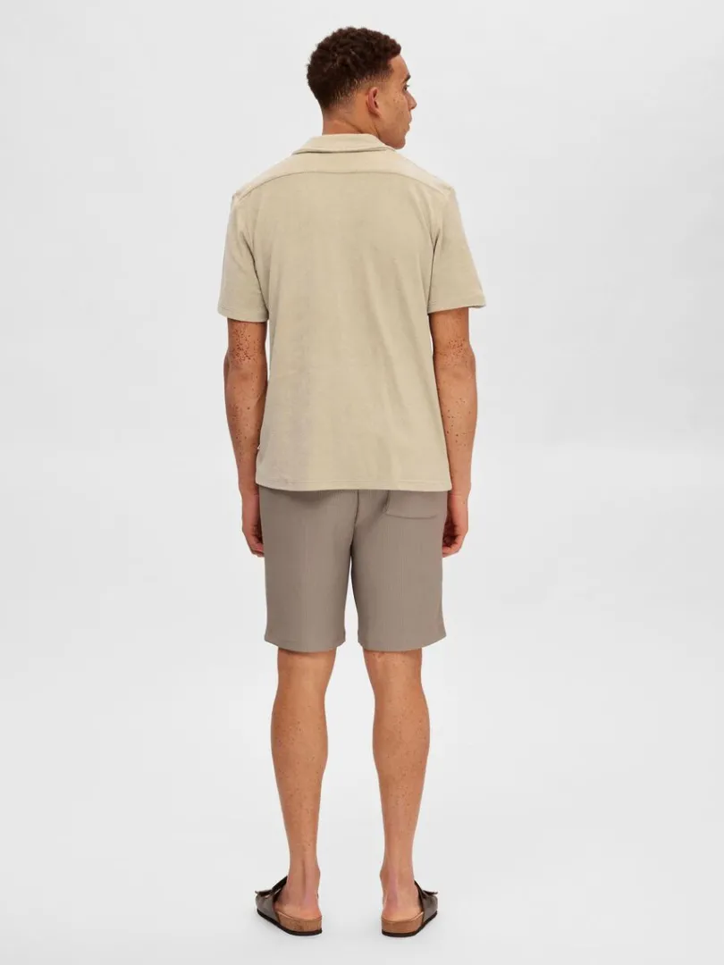 frott_skjorte_5-1.webp Skjorter>SELECTED FROTTÉ SKJORTE Beige