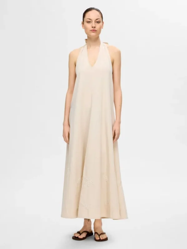Kjoler>SELECTED HALTERNECK MAXIKJOLE Beige
