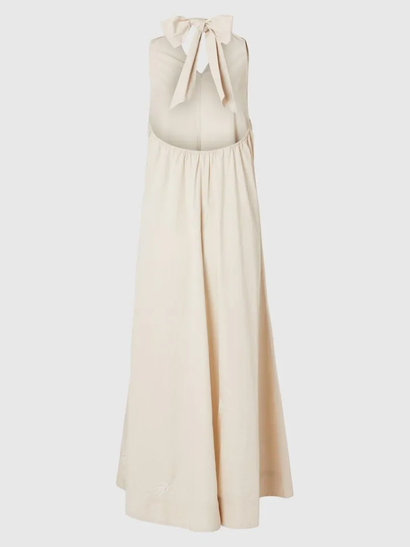 halterneck_maxikjole_6.webp Kjoler>SELECTED HALTERNECK MAXIKJOLE Beige