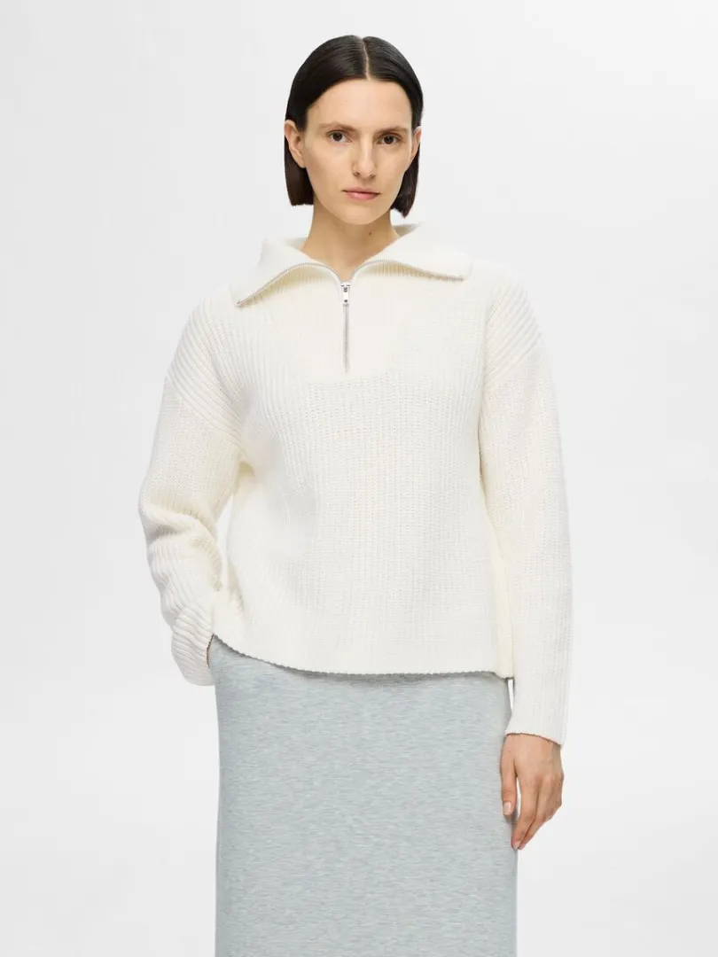 halv_lynls_pullover_0-1.webp Strik>SELECTED HALV LYNLÅS PULLOVER White