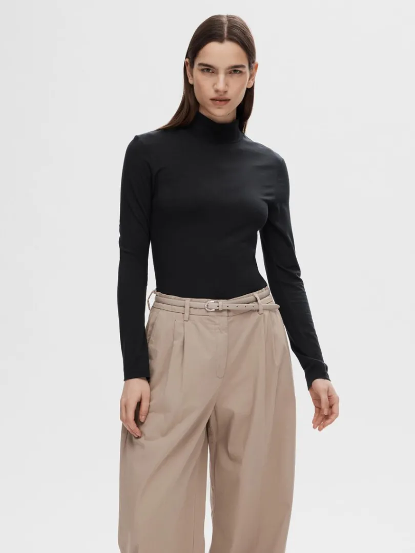 hj_hals_top_0.webp T-shirts | Toppe Og Bluser>SELECTED - HØJ HALS TOP Black