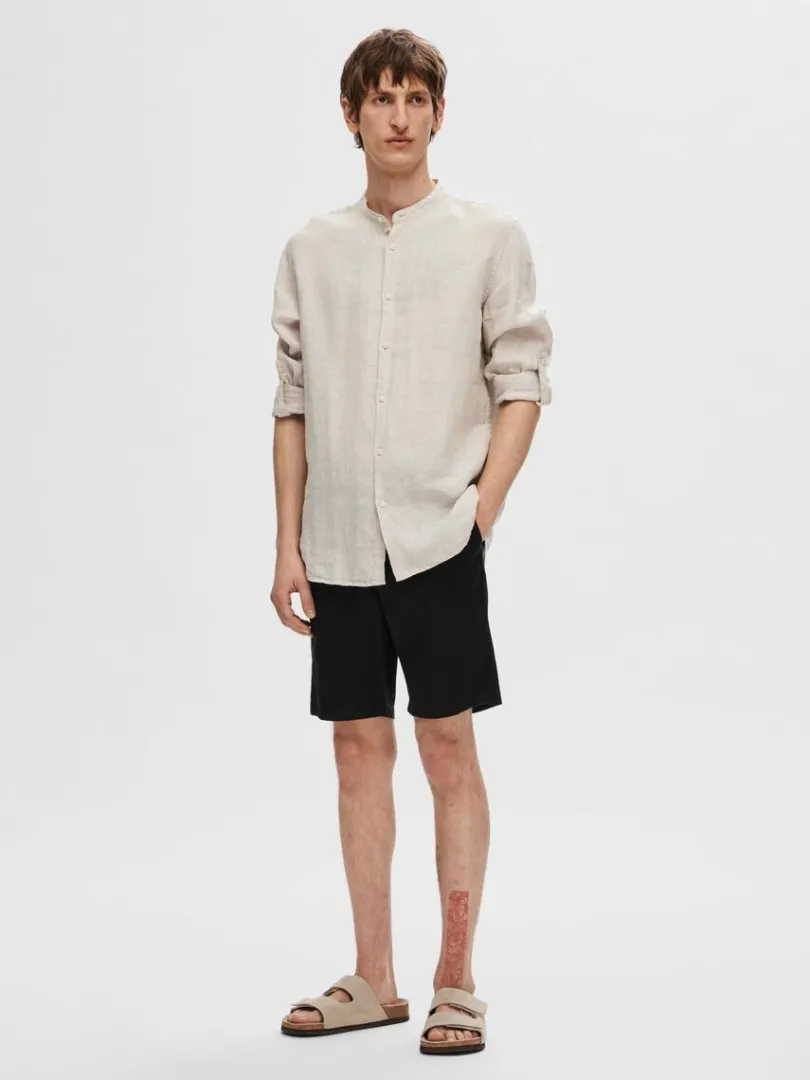 hr_langrmet_skjorte_2.webp Skjorter>SELECTED 100% HØR LANGÆRMET SKJORTE Beige