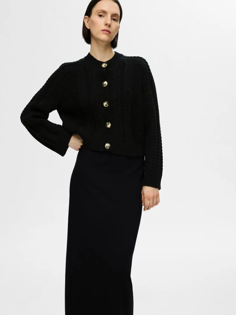 kabelstrik_cardigan_2-1.webp Strik>SELECTED KABELSTRIK CARDIGAN Black