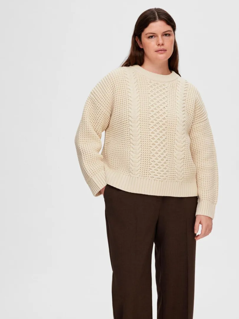 kabelstrik_striktrje_6.webp Strik>SELECTED KABELSTRIK STRIKTRØJE Beige