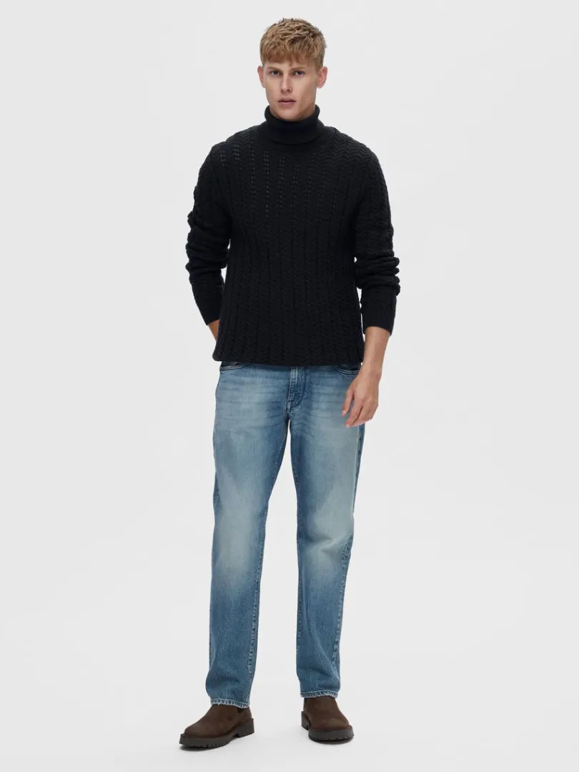 kabelstrikket_rullekrave__1.webp Strik>SELECTED KABELSTRIKKET RULLEKRAVE PULLOVER Blue
