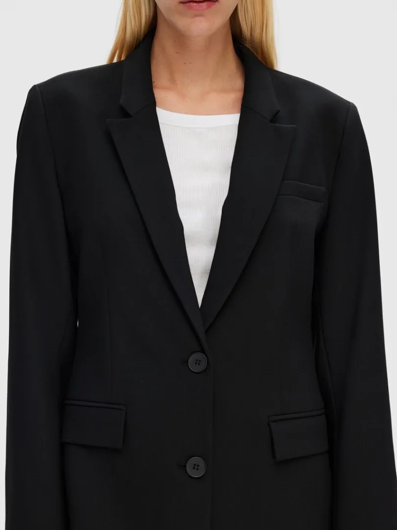 klassisk_enkeltradet_blaz_3-1.webp Jakkesæt & Blazers>SELECTED KLASSISK ENKELTRADET BLAZER Black