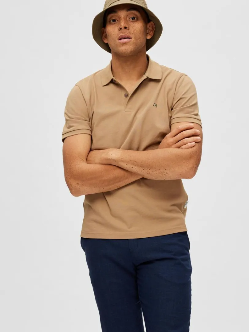 klassisk_polo_2-3.webp Poloer>SELECTED KLASSISK POLO Brown