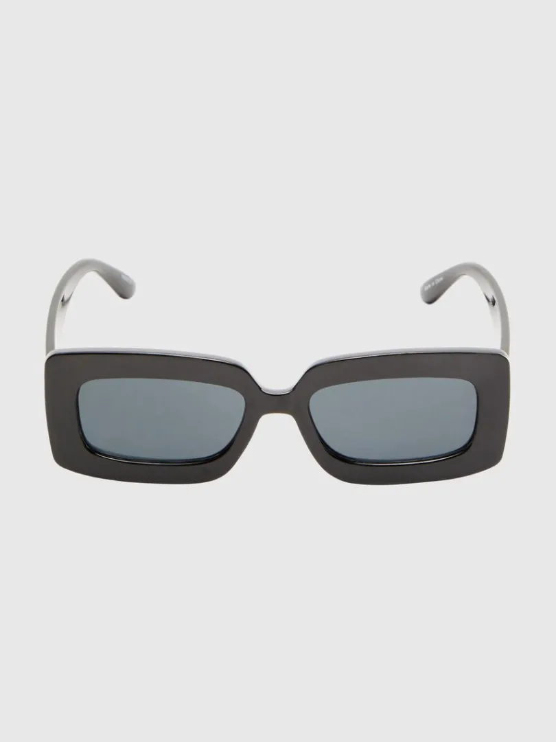 klassisk_solbriller_1.webp Accessories>SELECTED KLASSISK SOLBRILLER Black