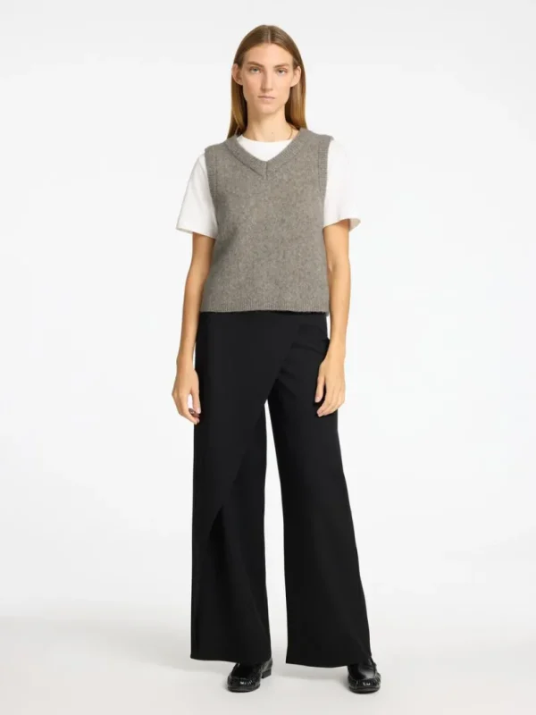 Toppe Og Bluser | Overtøj>SELECTED KLASSISK STRIK VEST Brown