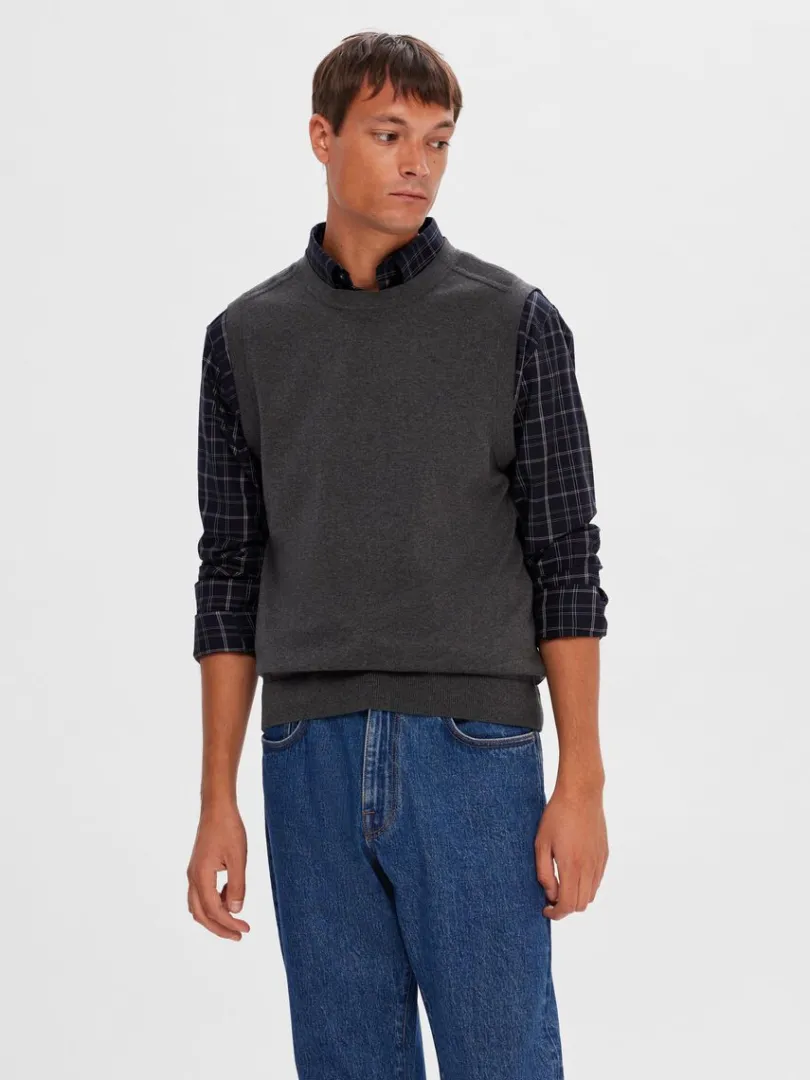 klassisk_strik_vest_2-1.webp Strik>SELECTED KLASSISK STRIK VEST Grey
