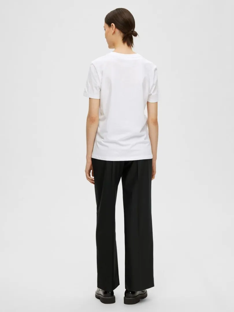klassisk_tshirt_4-1.webp T-shirts>SELECTED KLASSISK T-SHIRT White