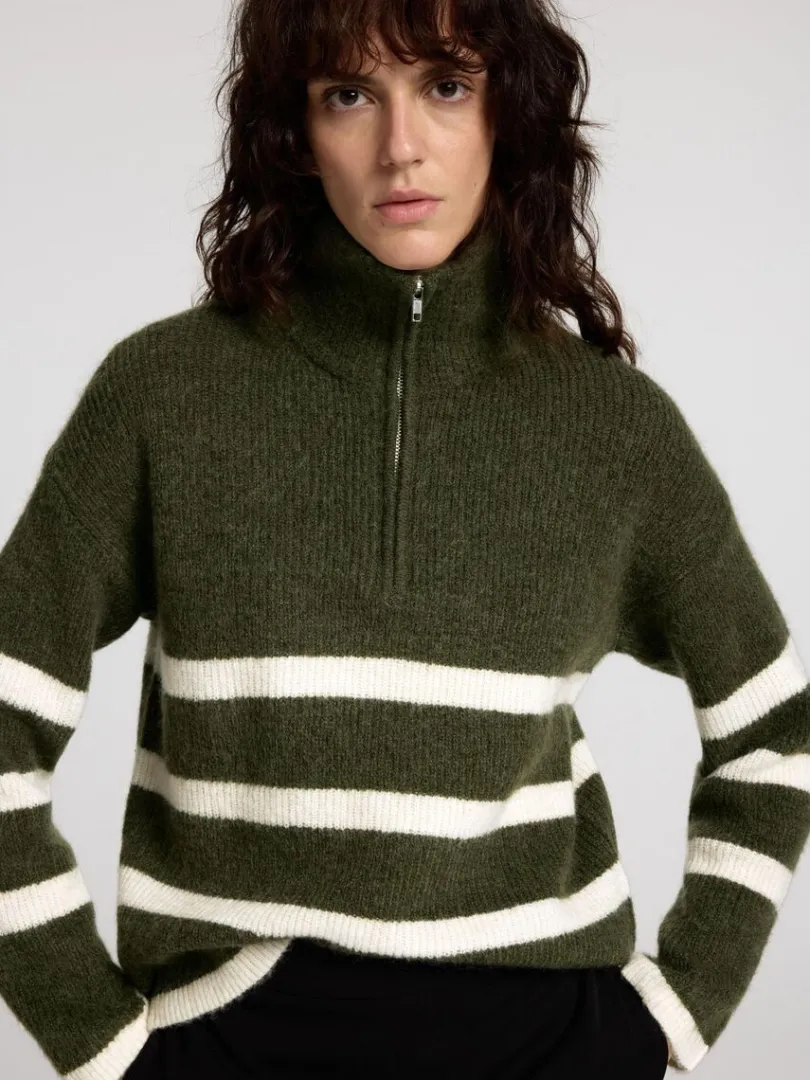 kort_lynls_pullover_2-2.webp Strik>SELECTED KORT LYNLÅS PULLOVER Green