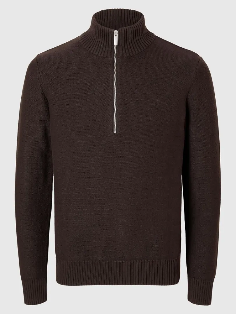 kort_lynls_pullover_4-10.webp Strik>SELECTED KORT LYNLÅS PULLOVER Brown